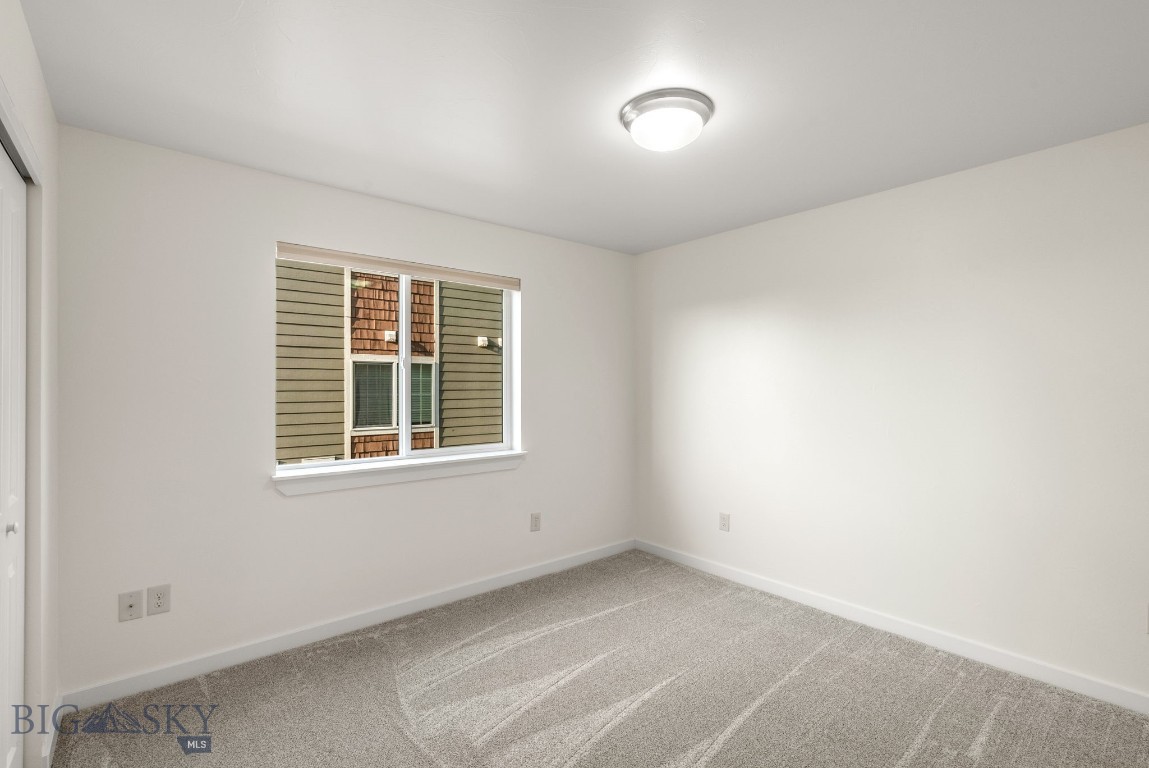 Baxter Springs Condo - Residential