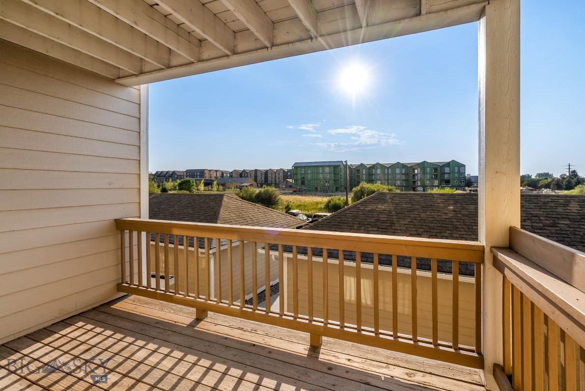 Baxter Springs Condo - Residential