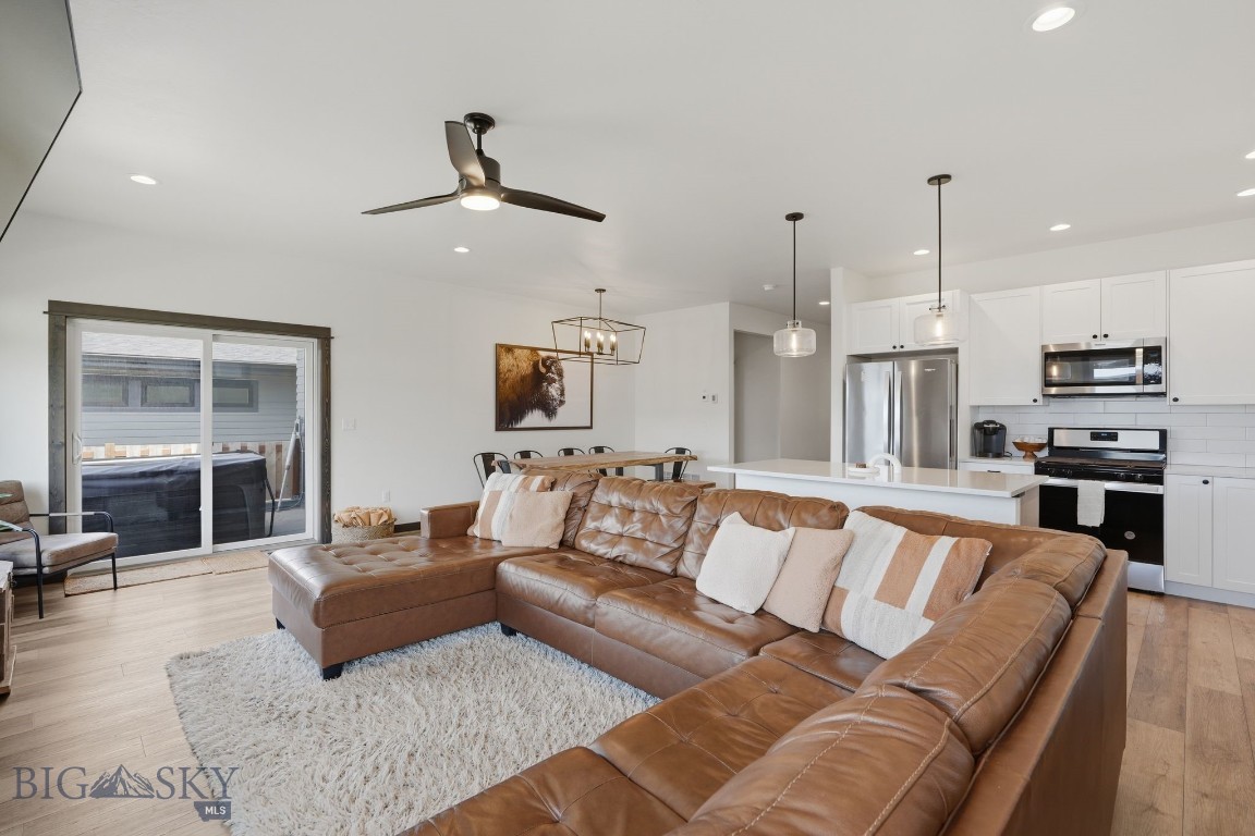 Middle Creek Parklands - Residential
