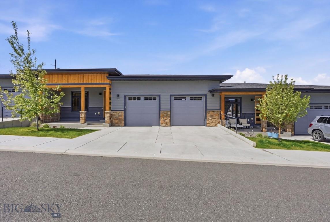 Middle Creek Parklands - Residential