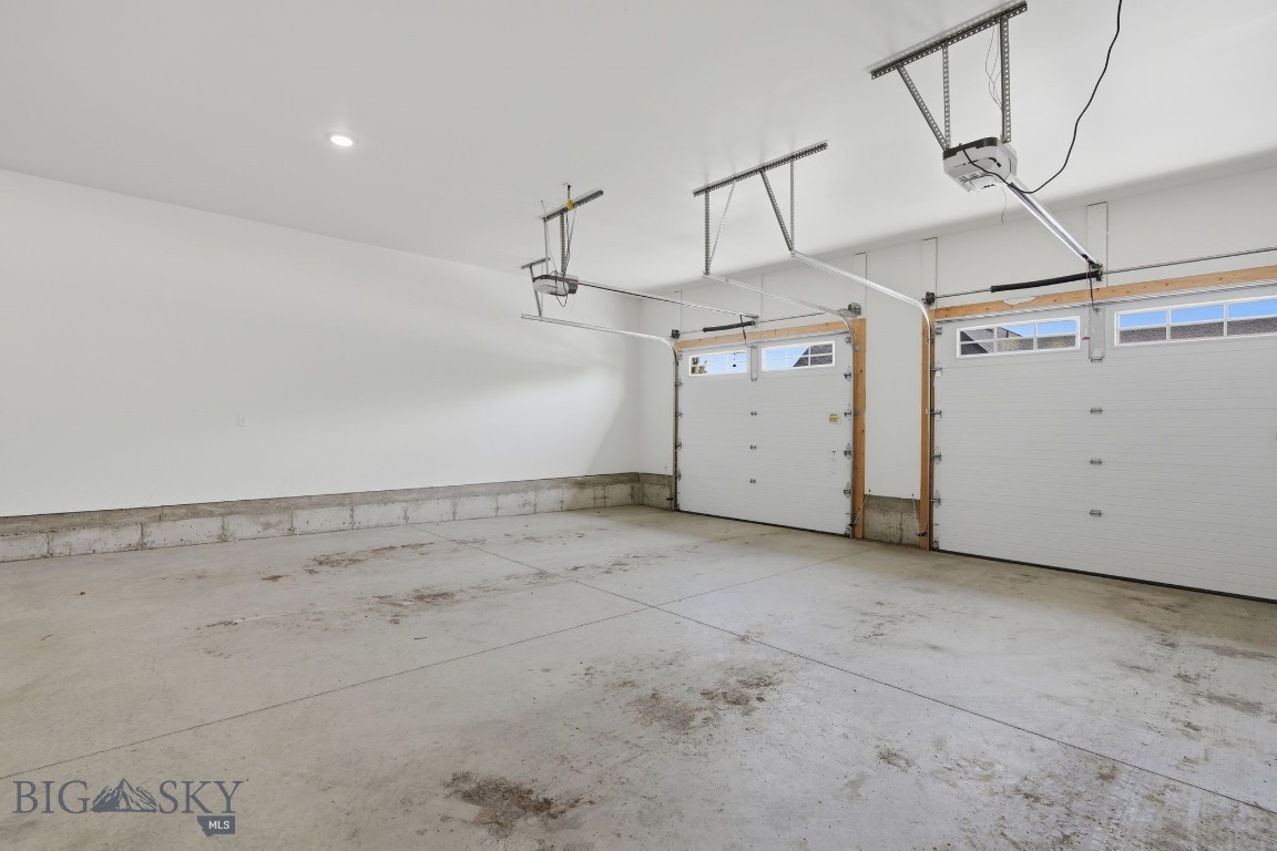 Middle Creek Parklands - Residential
