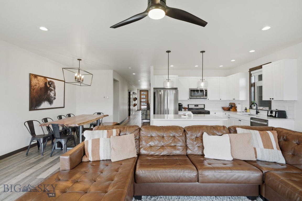 Middle Creek Parklands - Residential