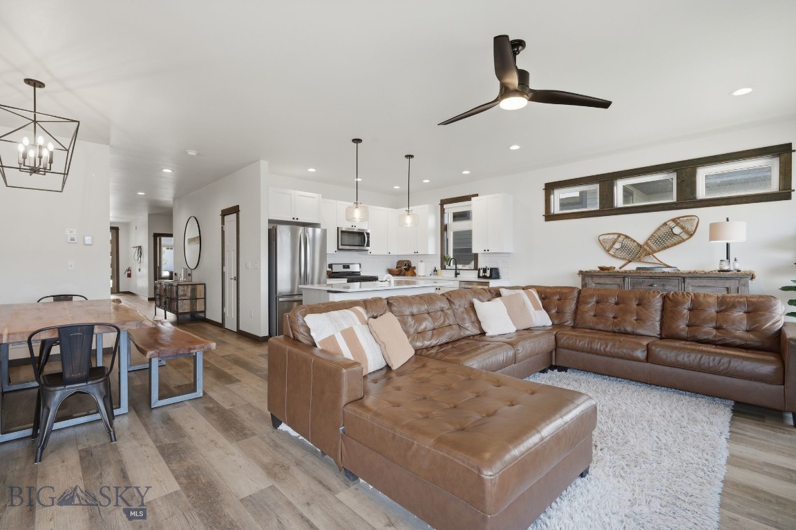Middle Creek Parklands - Residential
