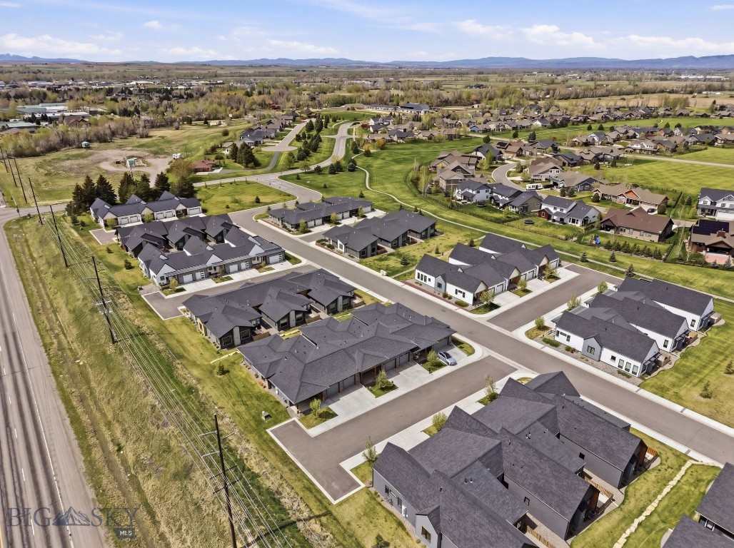 Middle Creek Parklands - Residential