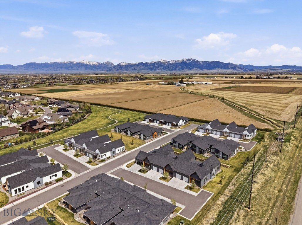 Middle Creek Parklands - Residential