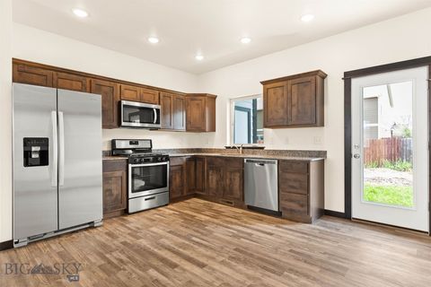 Photo of 853 Rookery Ln, Bozeman, MT 59718 (MLS # 407968)