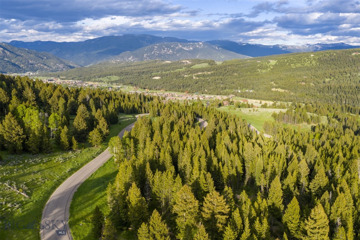 Ranches Neighborhood - Land