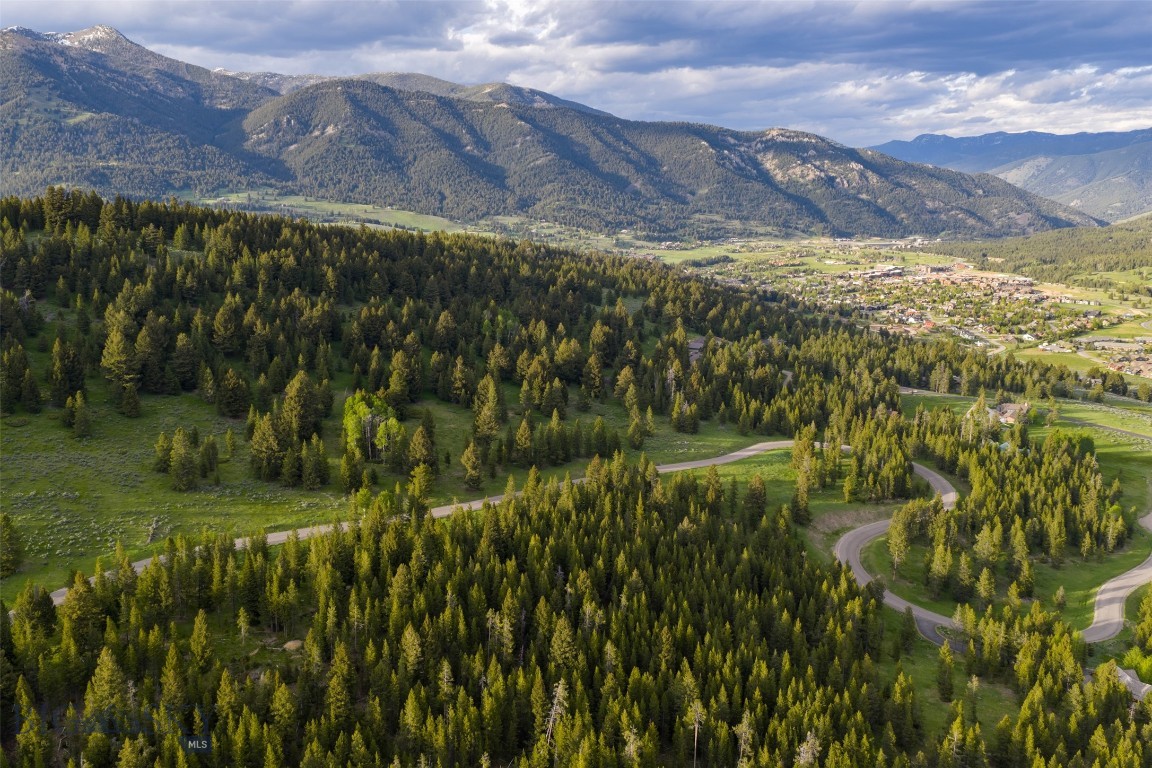 Ranches Neighborhood - Land