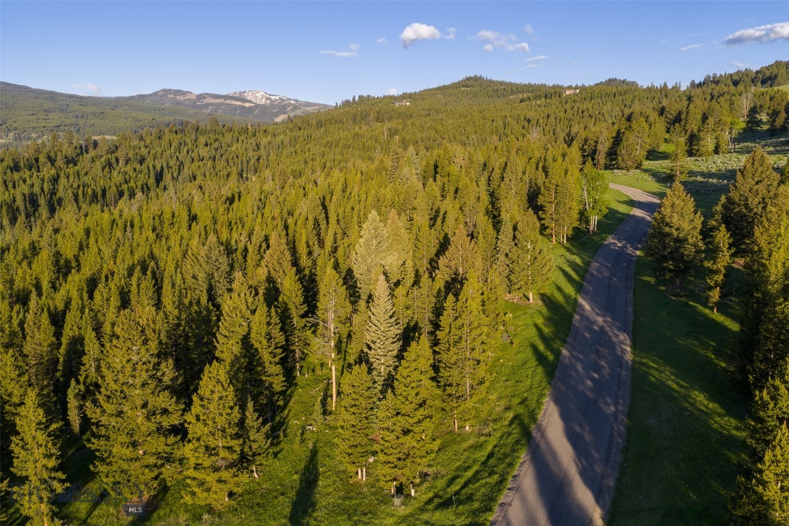 Ranches Neighborhood - Land