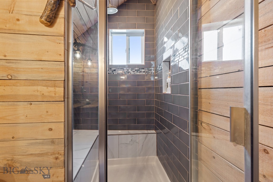 Bozeman, Montana 59715, United States, 1 Bedroom Bedrooms, ,2 BathroomsBathrooms,Residential,Active,143242