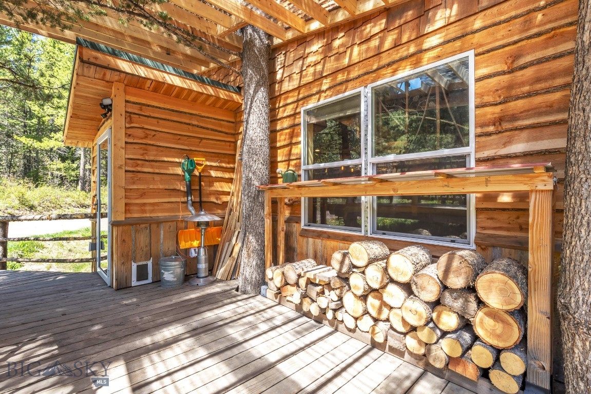 Bozeman, Montana 59715, United States, 1 Bedroom Bedrooms, ,2 BathroomsBathrooms,Residential,Active,143242