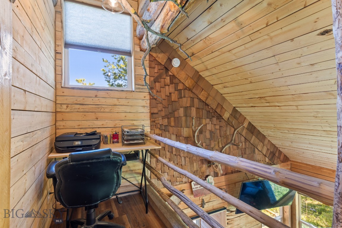 Bozeman, Montana 59715, United States, 1 Bedroom Bedrooms, ,2 BathroomsBathrooms,Residential,Active,143242