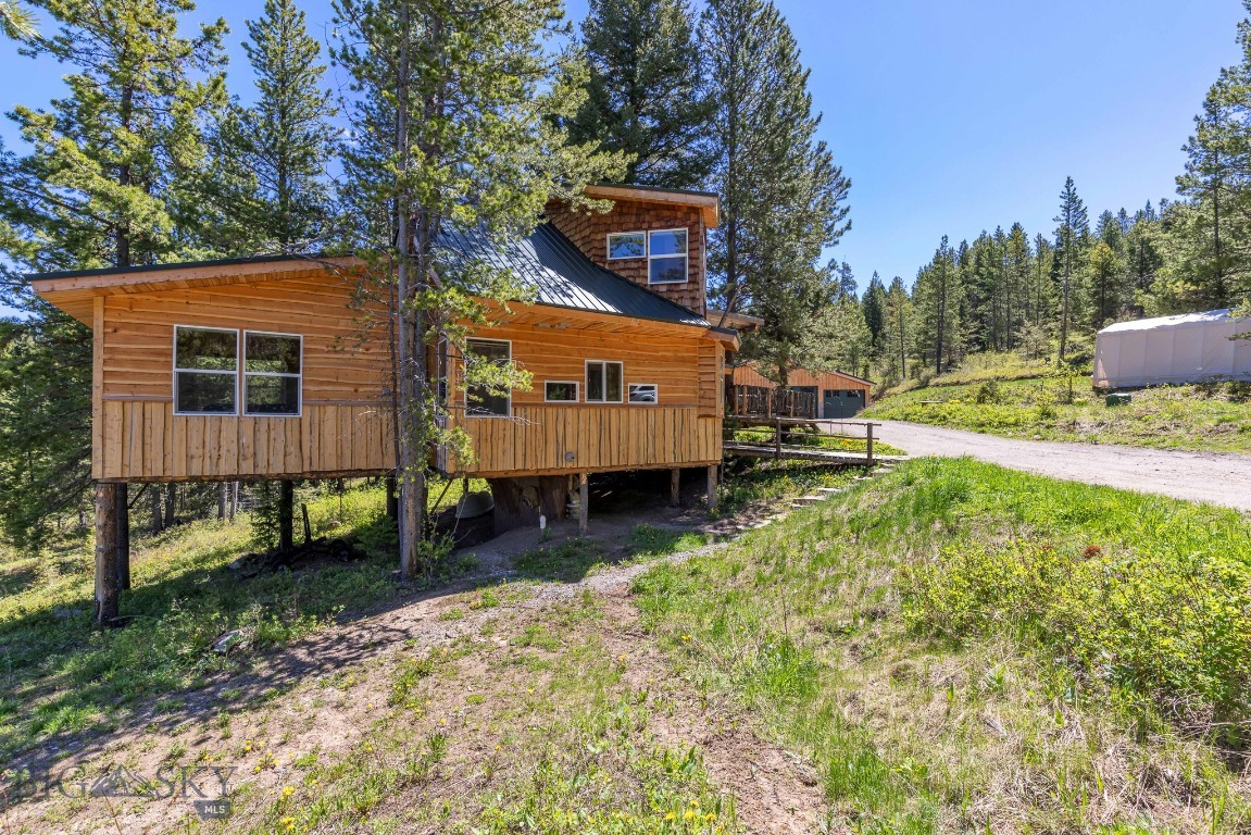 Bozeman, Montana 59715, United States, 1 Bedroom Bedrooms, ,2 BathroomsBathrooms,Residential,Active,143242