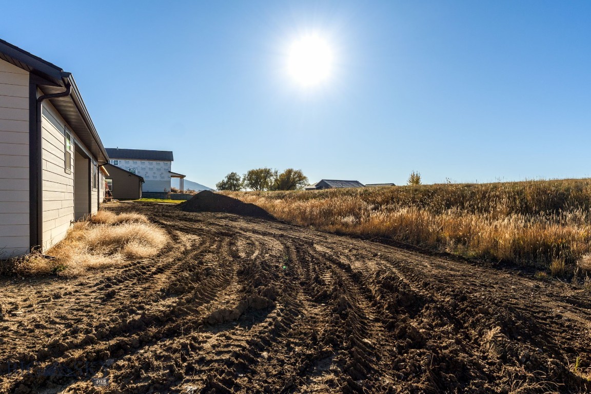 Meadowlark Ranch - Residential