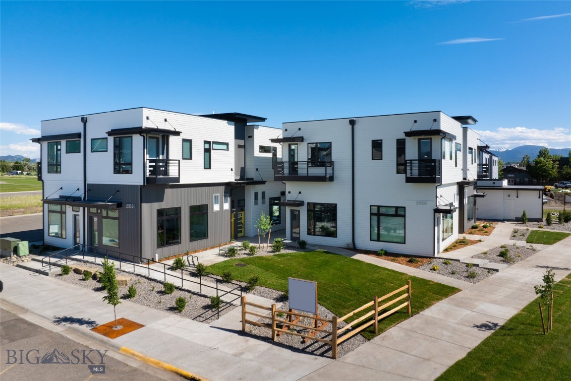 Baxter Meadows - Commercial Lease