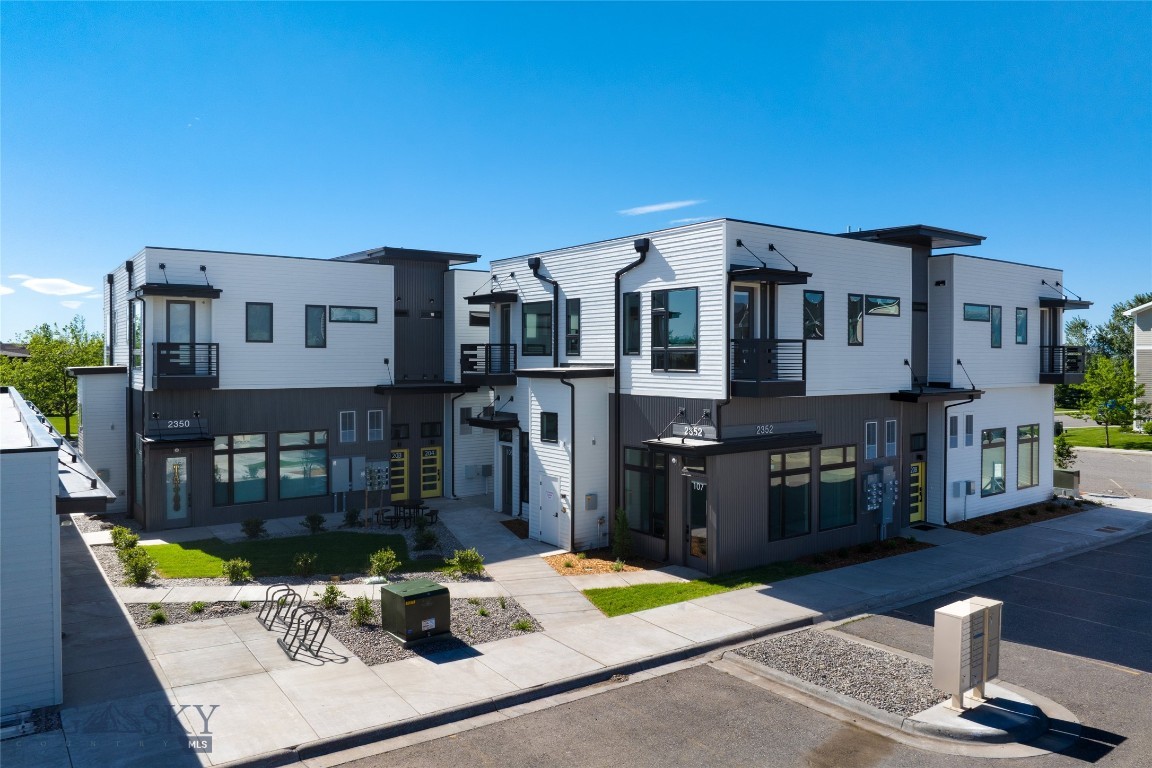 Baxter Meadows - Commercial Lease