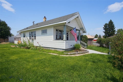 Photo of 1727 Phillips AVE, Butte, MT 59701 (MLS # 413911)