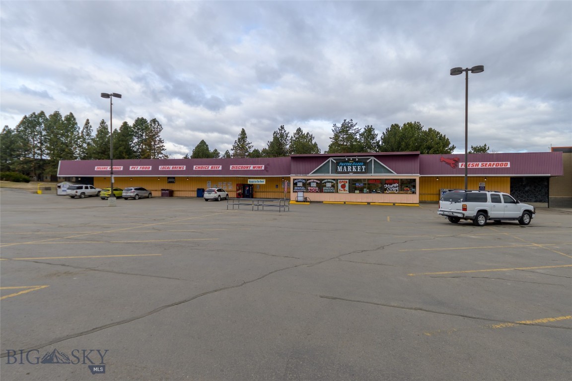 704 S Higgins Avenue