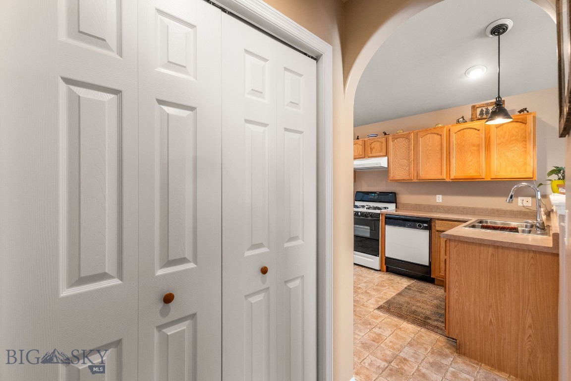 River Rock and Royal Village - Residential