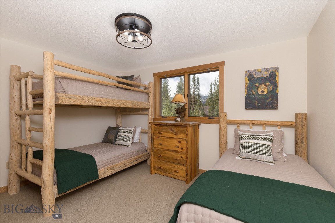 Pinewood Hills - Residential