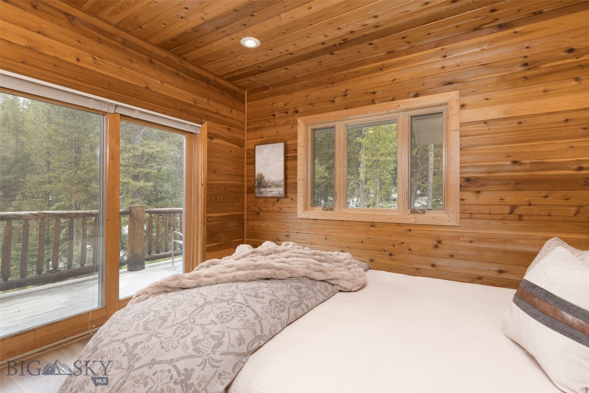 Pinewood Hills - Residential