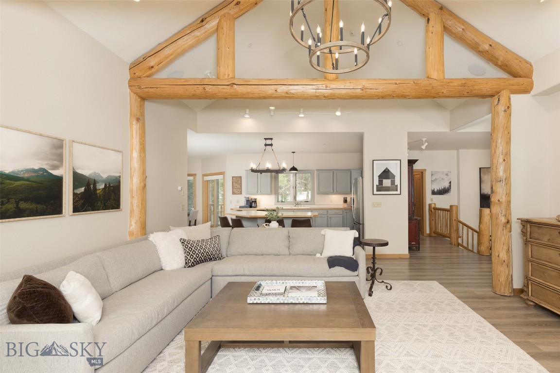 3560 Sprucewood
