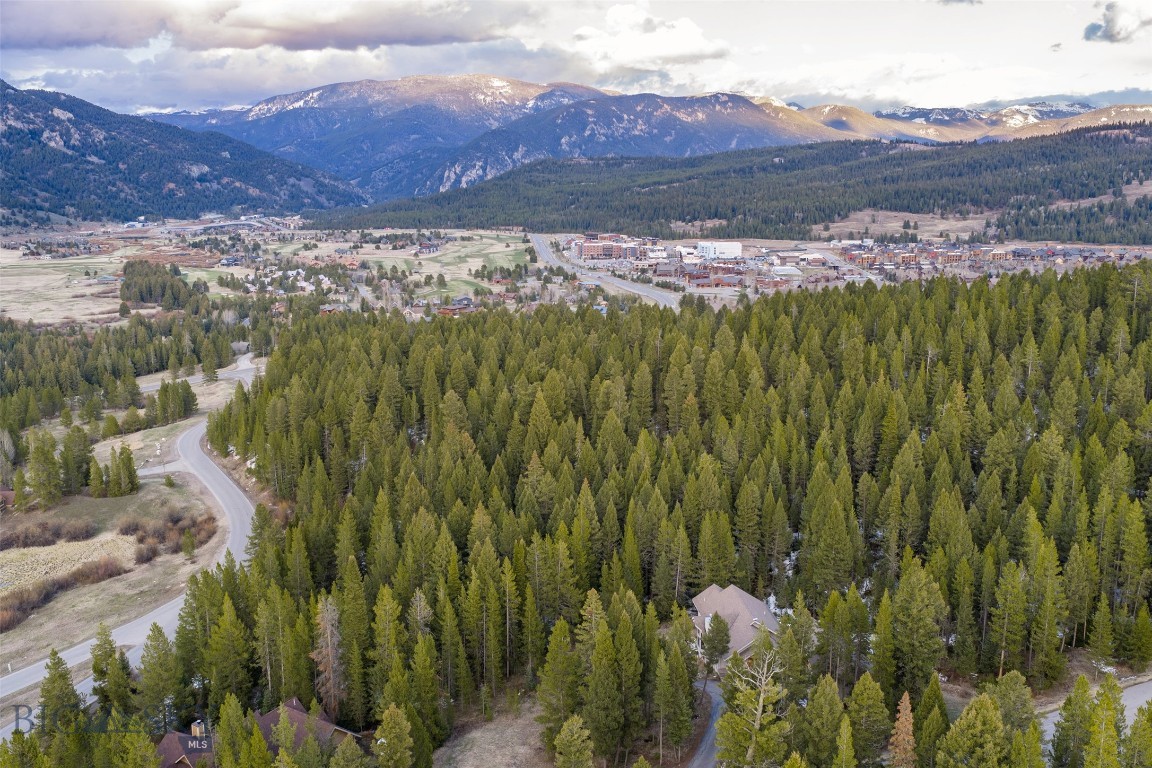 Pinewood Hills - Residential