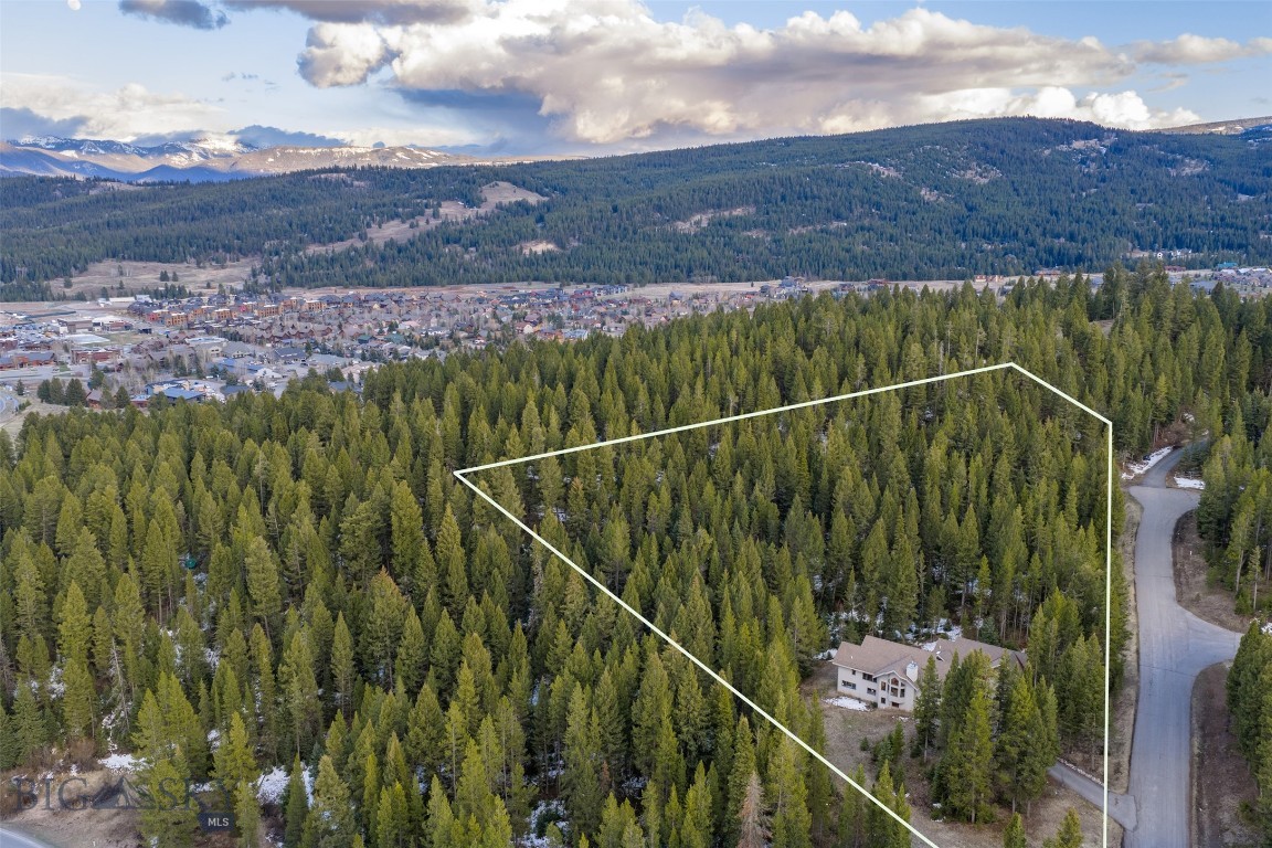 Pinewood Hills - Residential