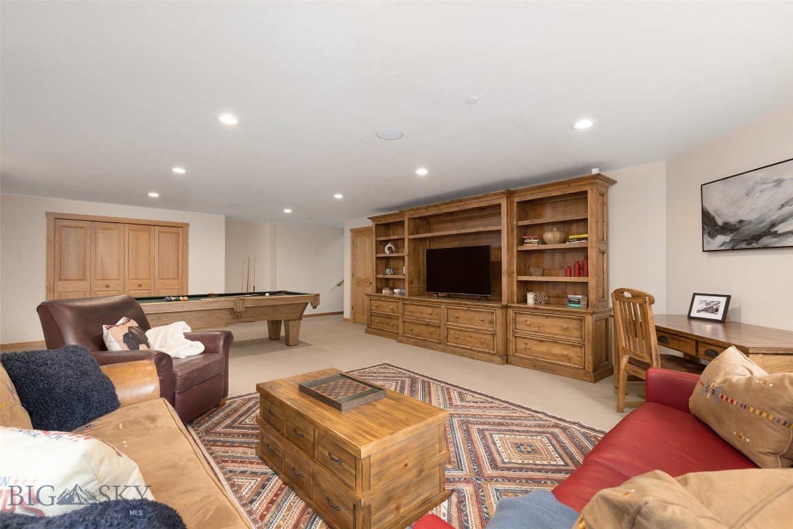 Pinewood Hills - Residential