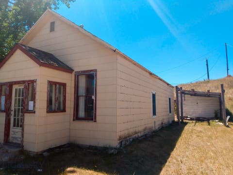 Photo of 313 Main Street, Radersburg, MT 59641 (MLS # 411821)