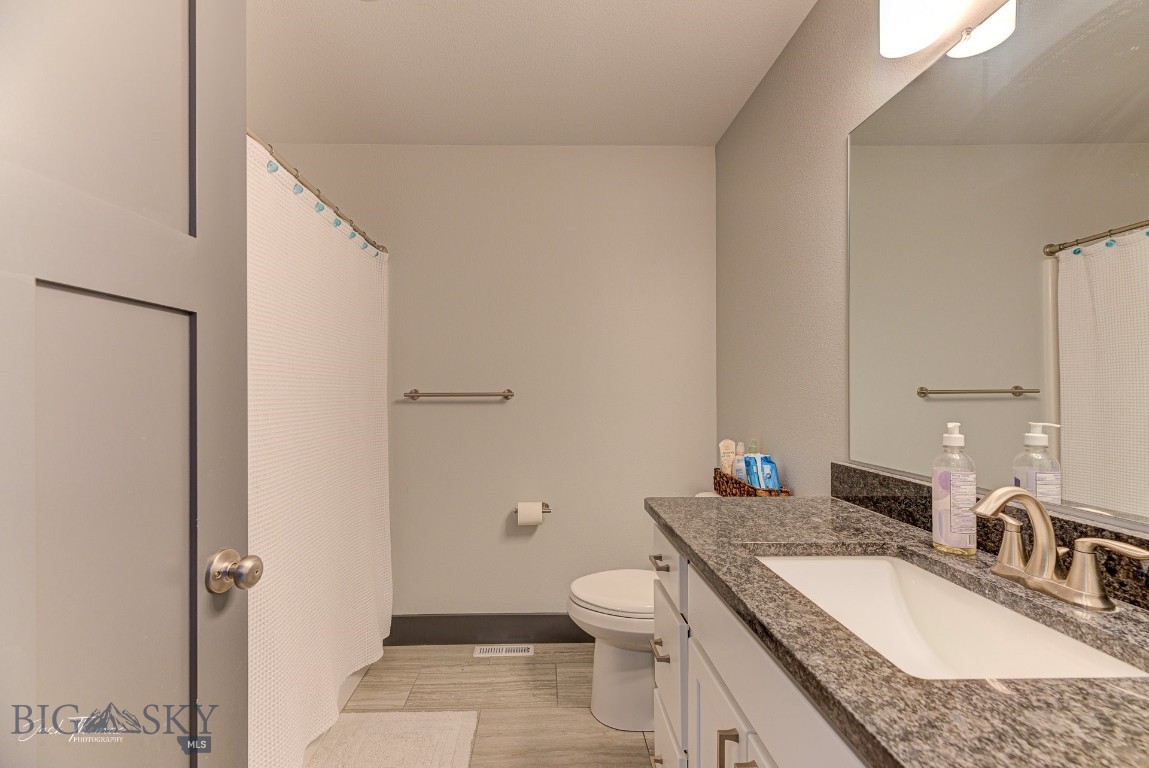 Townsend, Montana 59644, United States, 3 Bedrooms Bedrooms, ,3 BathroomsBathrooms,Residential,Contingent,63812