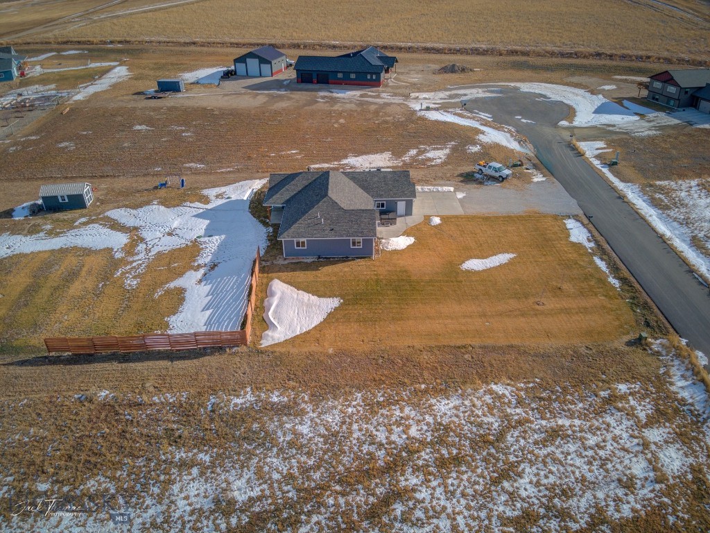 Townsend, Montana 59644, United States, 3 Bedrooms Bedrooms, ,3 BathroomsBathrooms,Residential,Contingent,63812