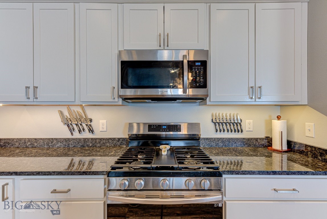 Townsend, Montana 59644, United States, 3 Bedrooms Bedrooms, ,3 BathroomsBathrooms,Residential,Contingent,63812