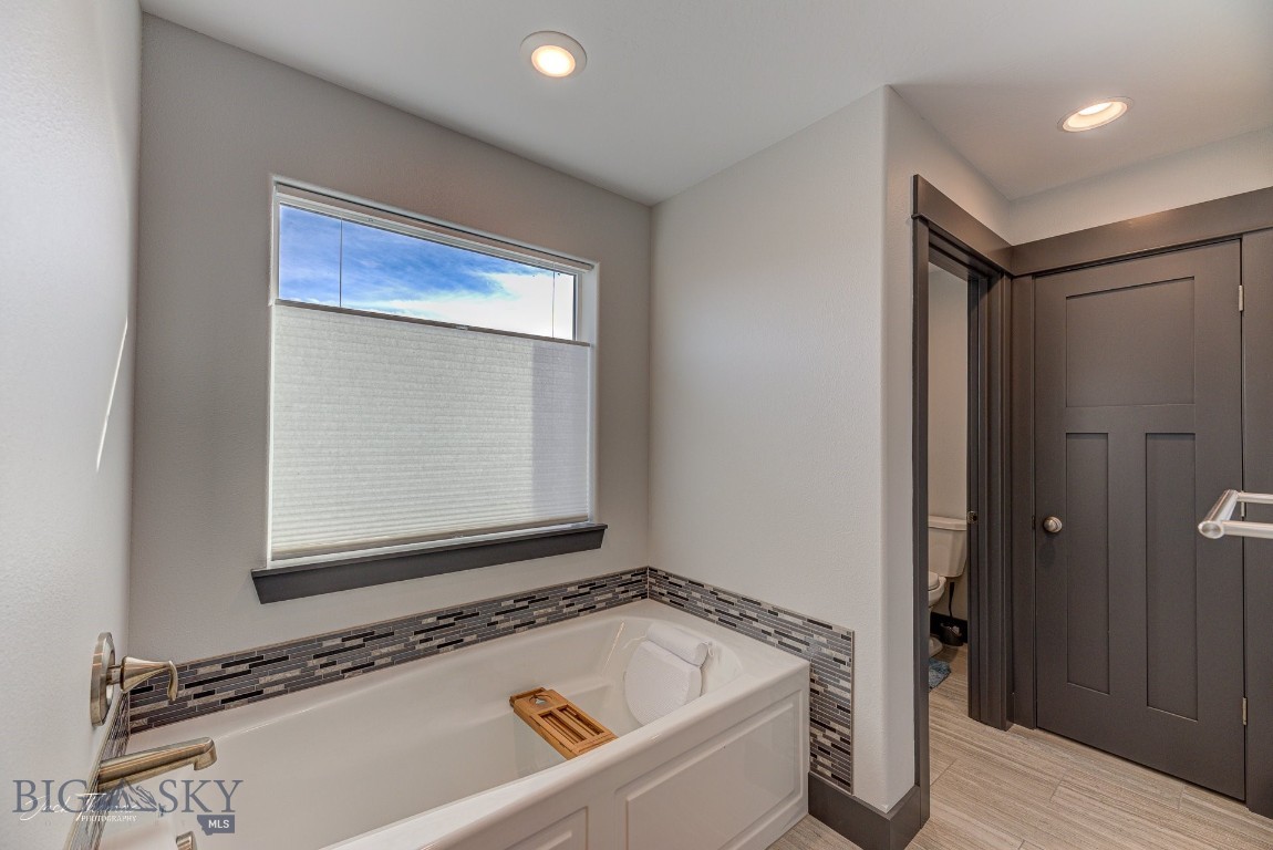 Townsend, Montana 59644, United States, 3 Bedrooms Bedrooms, ,3 BathroomsBathrooms,Residential,Contingent,63812