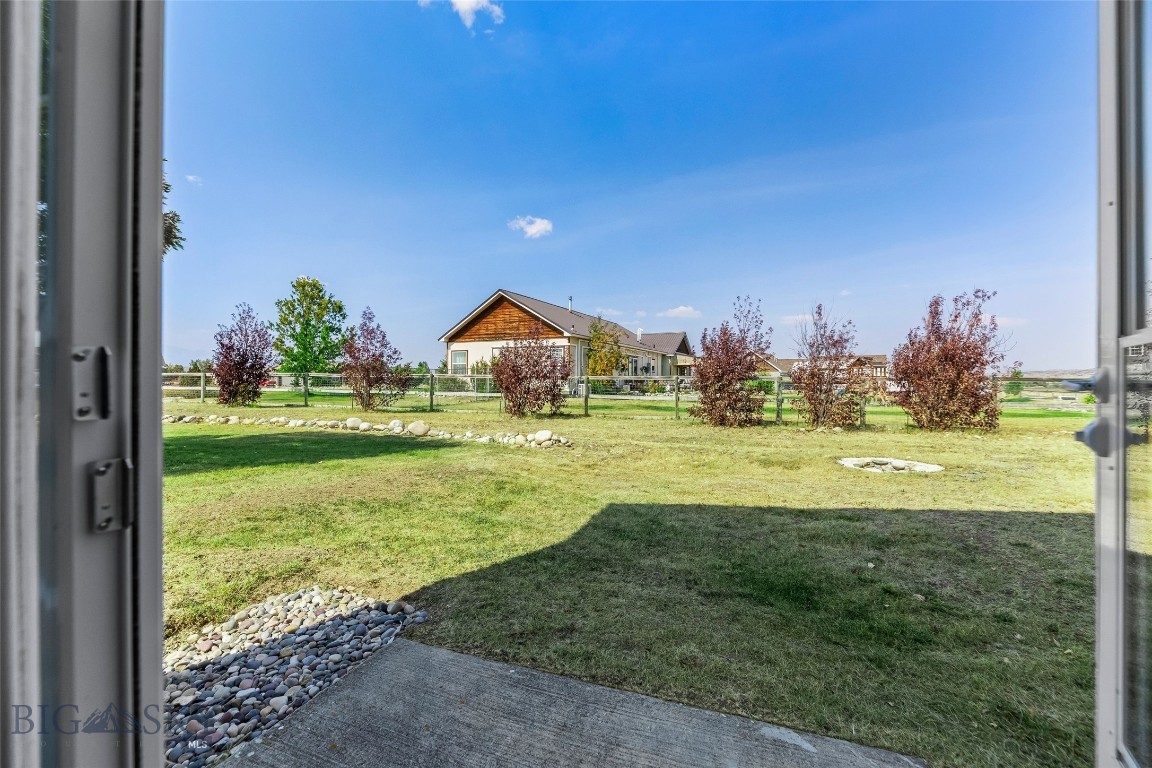 Twin Ponds - Residential