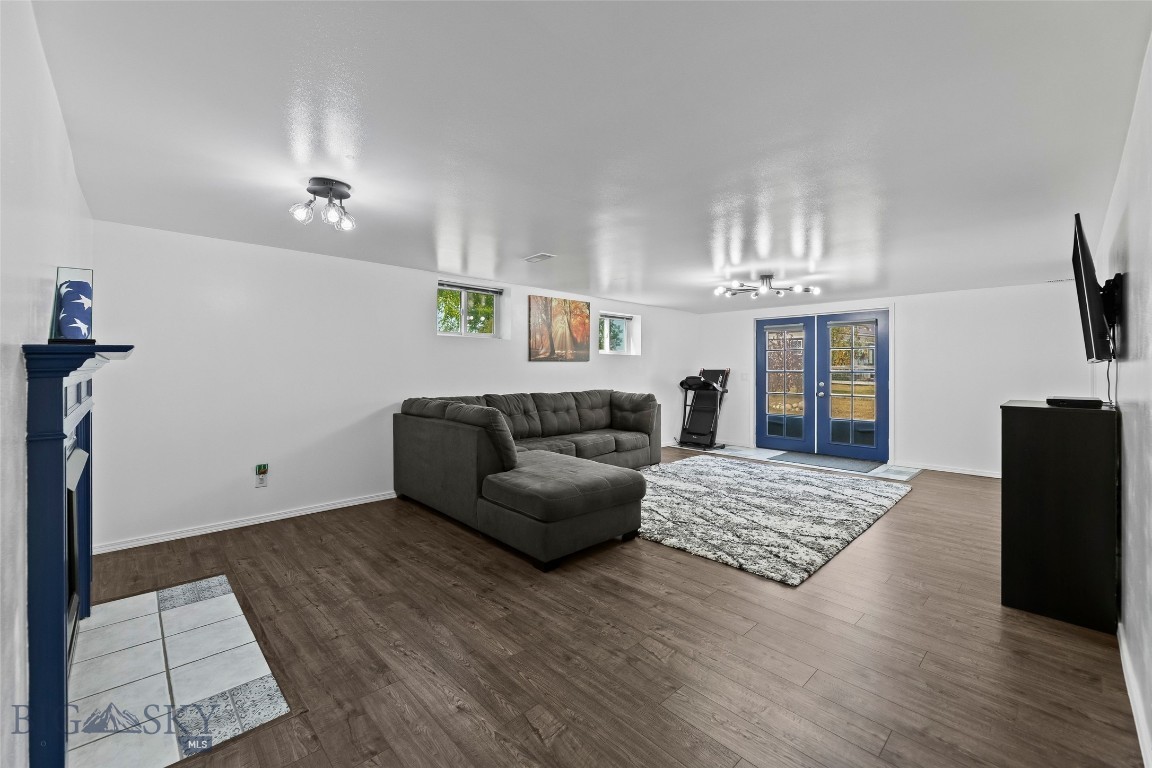 Twin Ponds - Residential