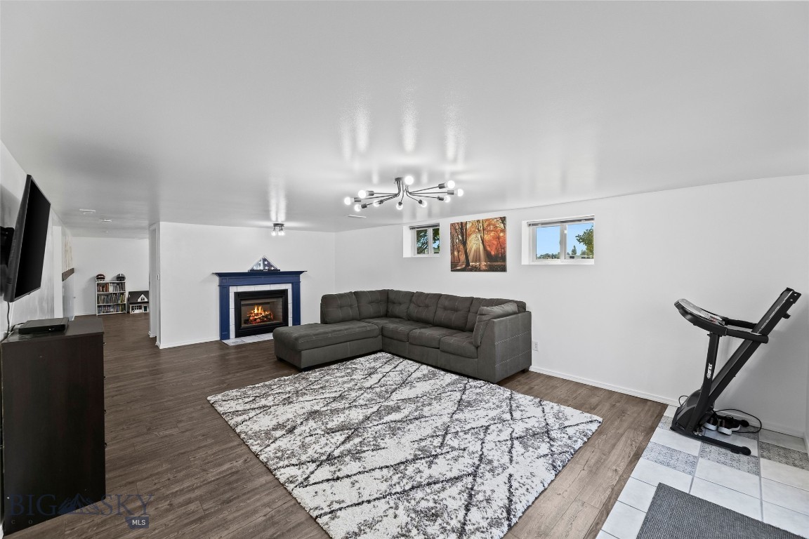 Twin Ponds - Residential