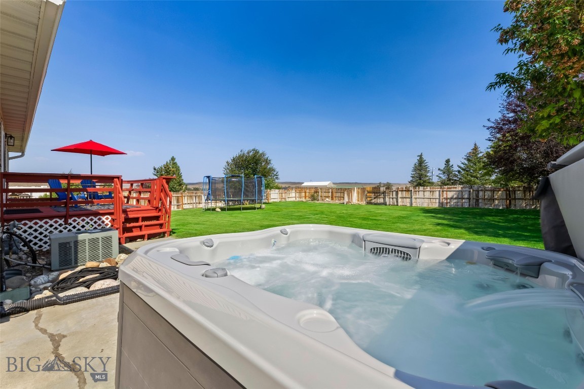 Twin Ponds - Residential