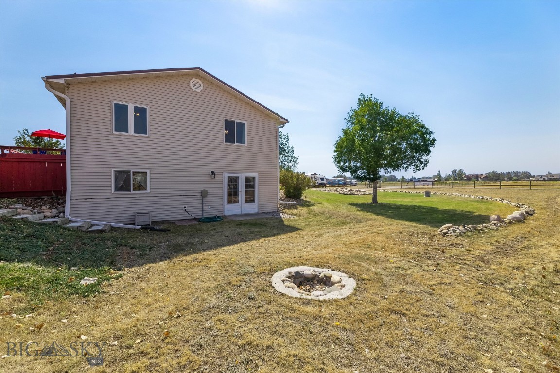 Twin Ponds - Residential