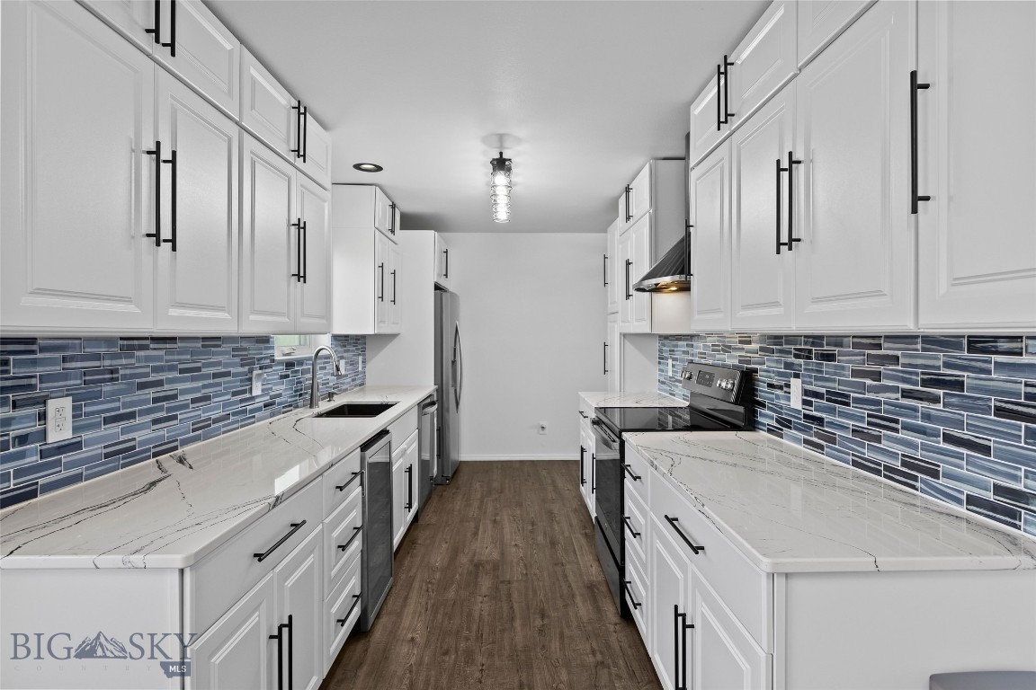 Twin Ponds - Residential