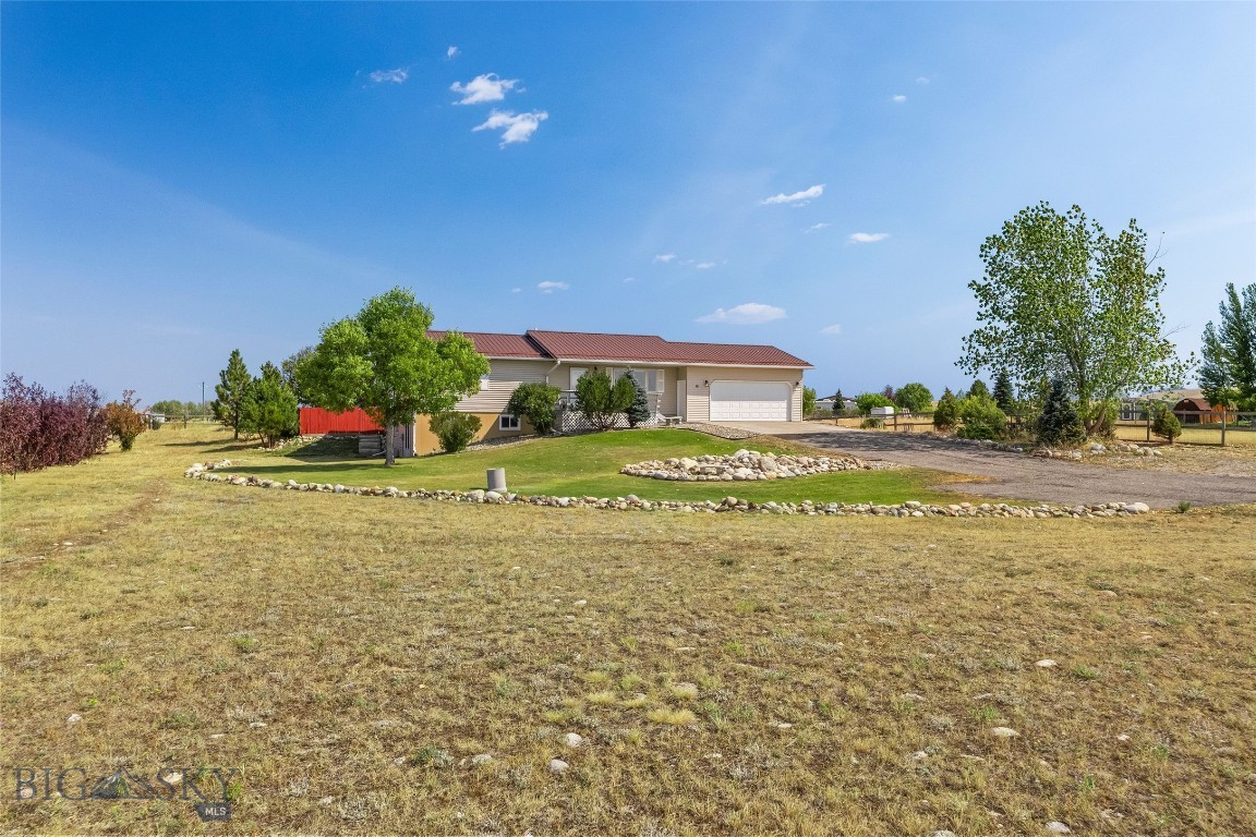 Twin Ponds - Residential