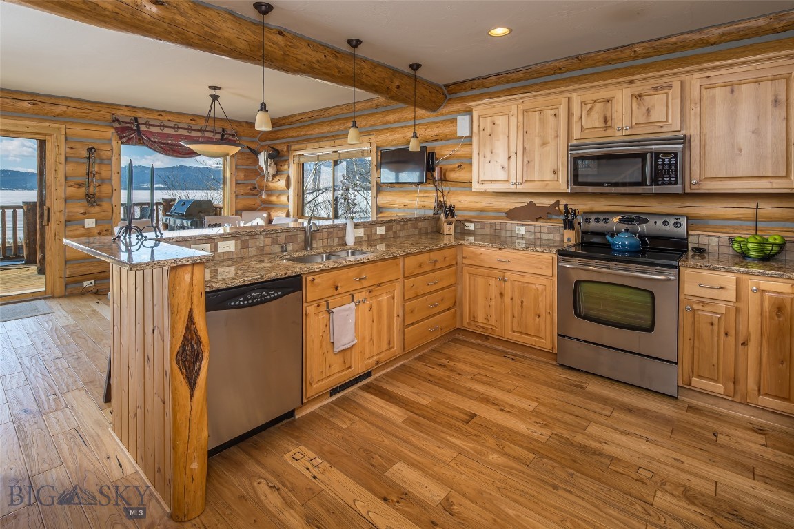Lake View - Residential