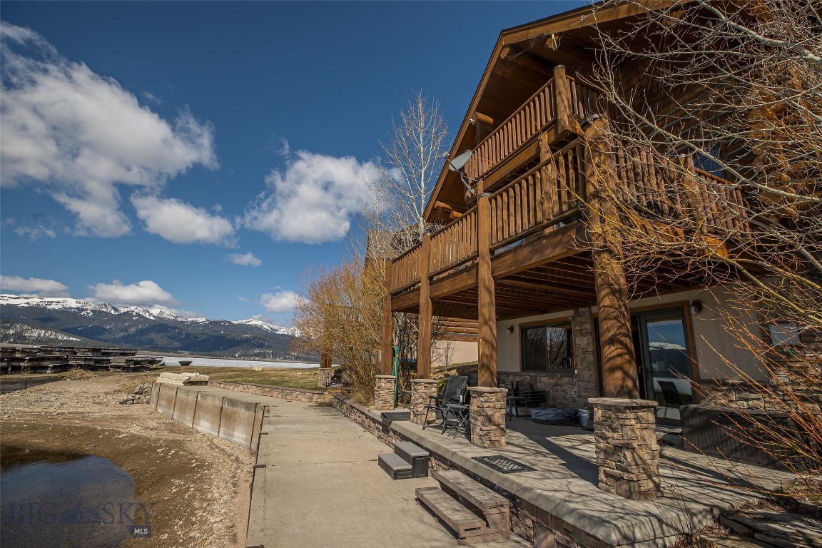 Lake View - Residential