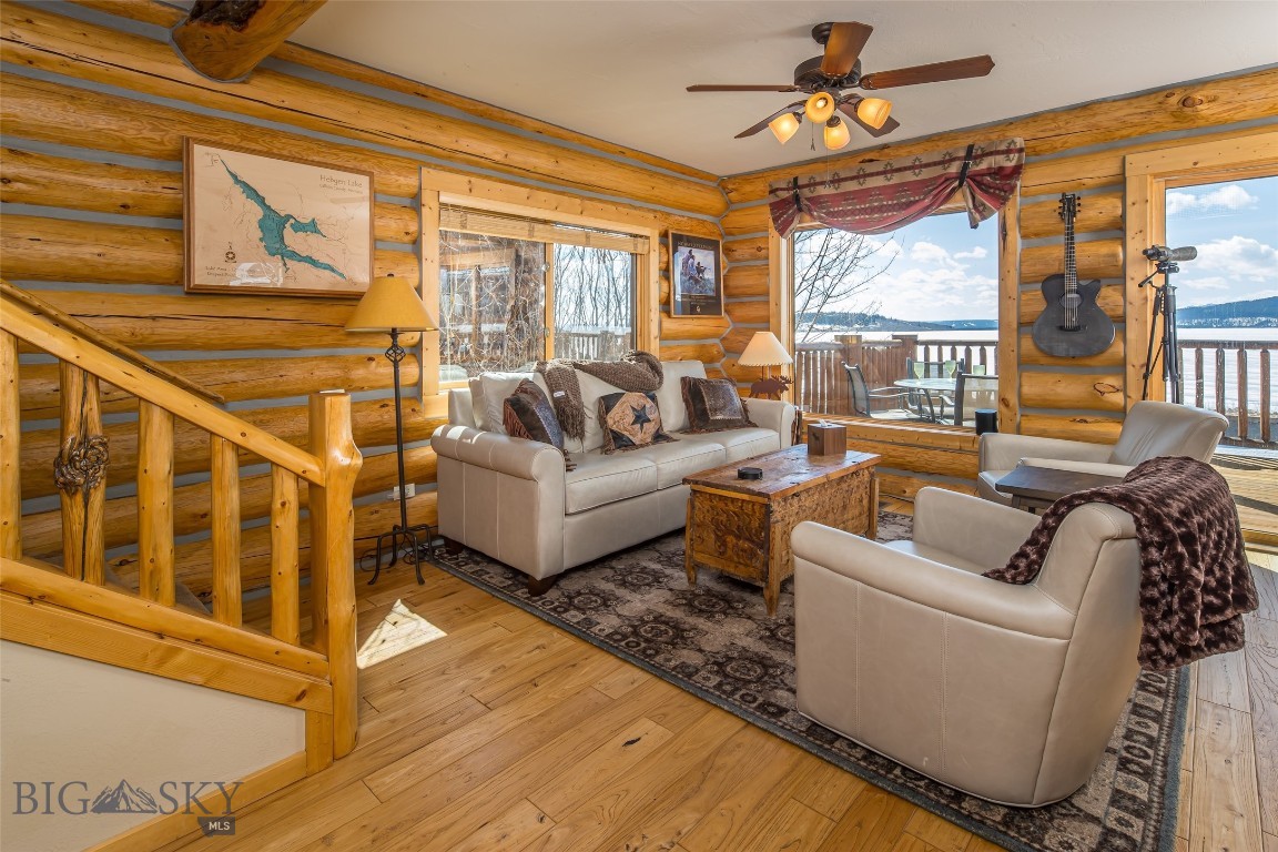 Lake View - Residential