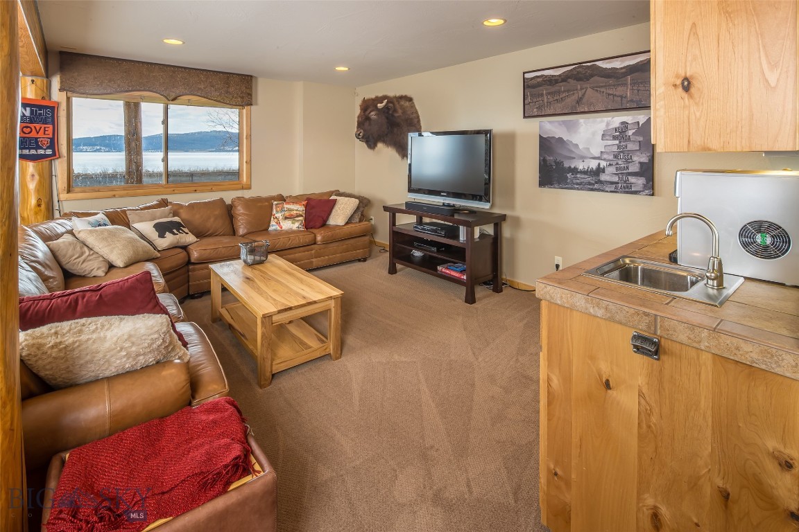 Lake View - Residential