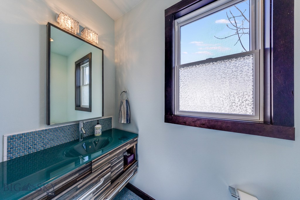 Bozeman, Montana 59715, United States, 3 Bedrooms Bedrooms, ,3 BathroomsBathrooms,Residential,Active,110509