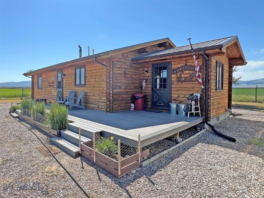 143 Aurora Lane