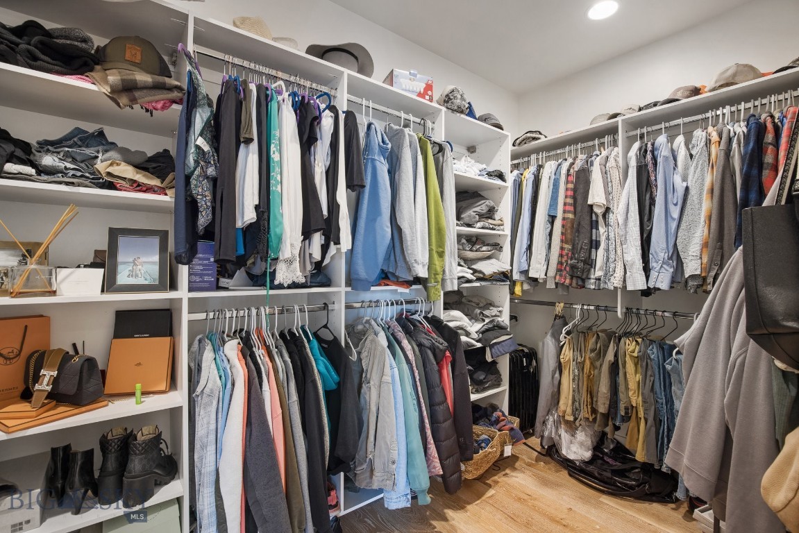 Bozeman, Montana 59715, United States, 5 Bedrooms Bedrooms, ,4 BathroomsBathrooms,Residential,Contingent,59776