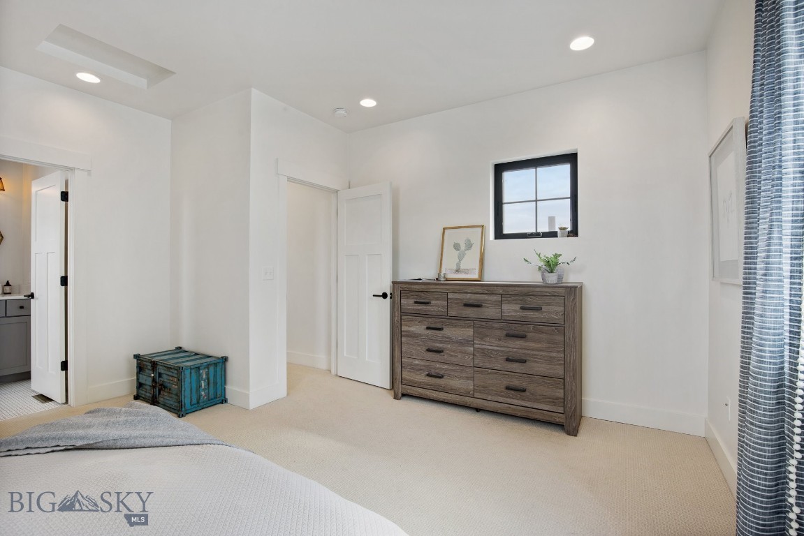 Bozeman, Montana 59715, United States, 5 Bedrooms Bedrooms, ,4 BathroomsBathrooms,Residential,Contingent,59776