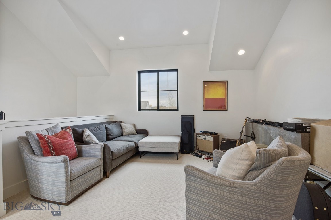 Bozeman, Montana 59715, United States, 5 Bedrooms Bedrooms, ,4 BathroomsBathrooms,Residential,Contingent,59776